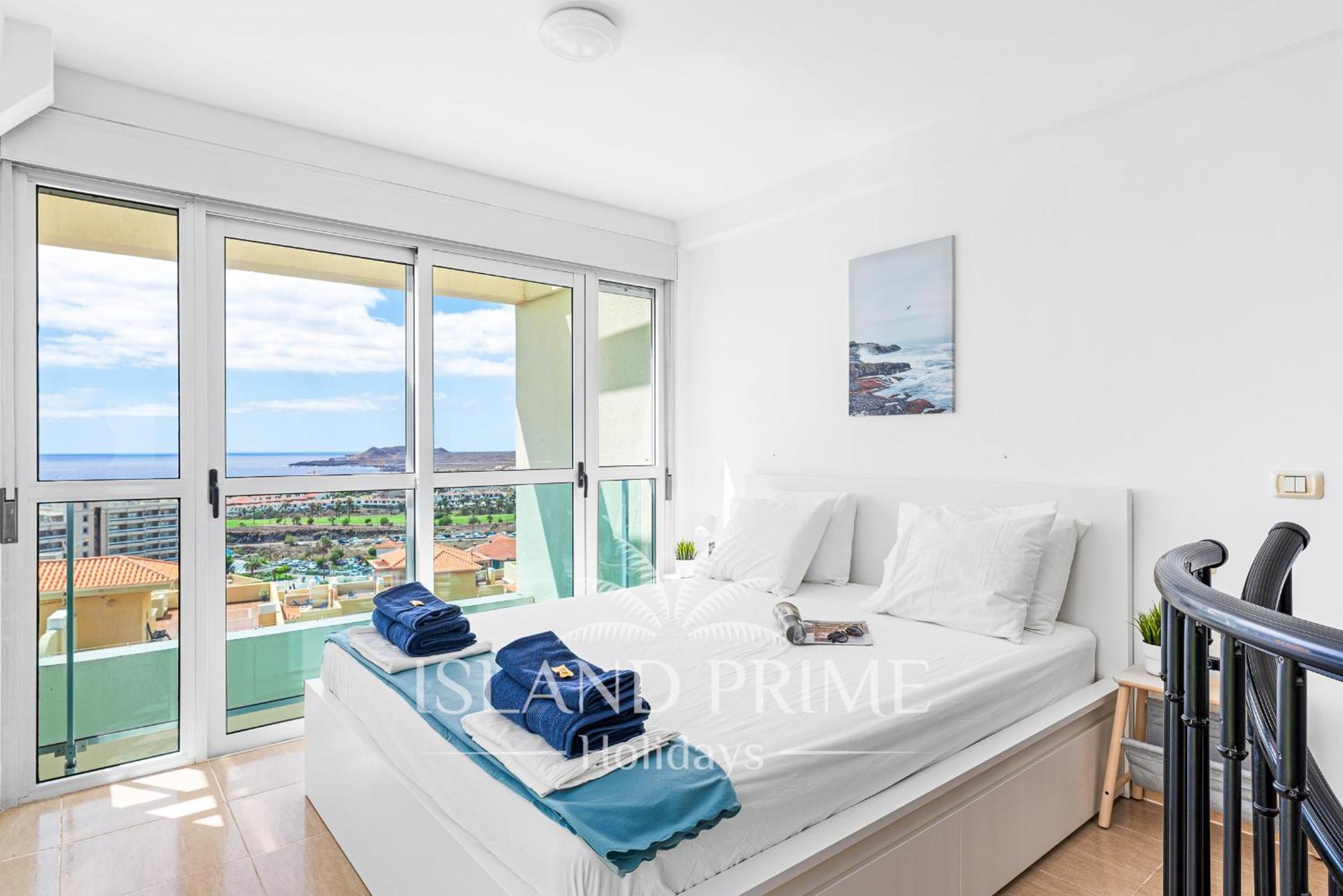 Breathtaking Panoramic Views In Golf Del Sur Cnd53